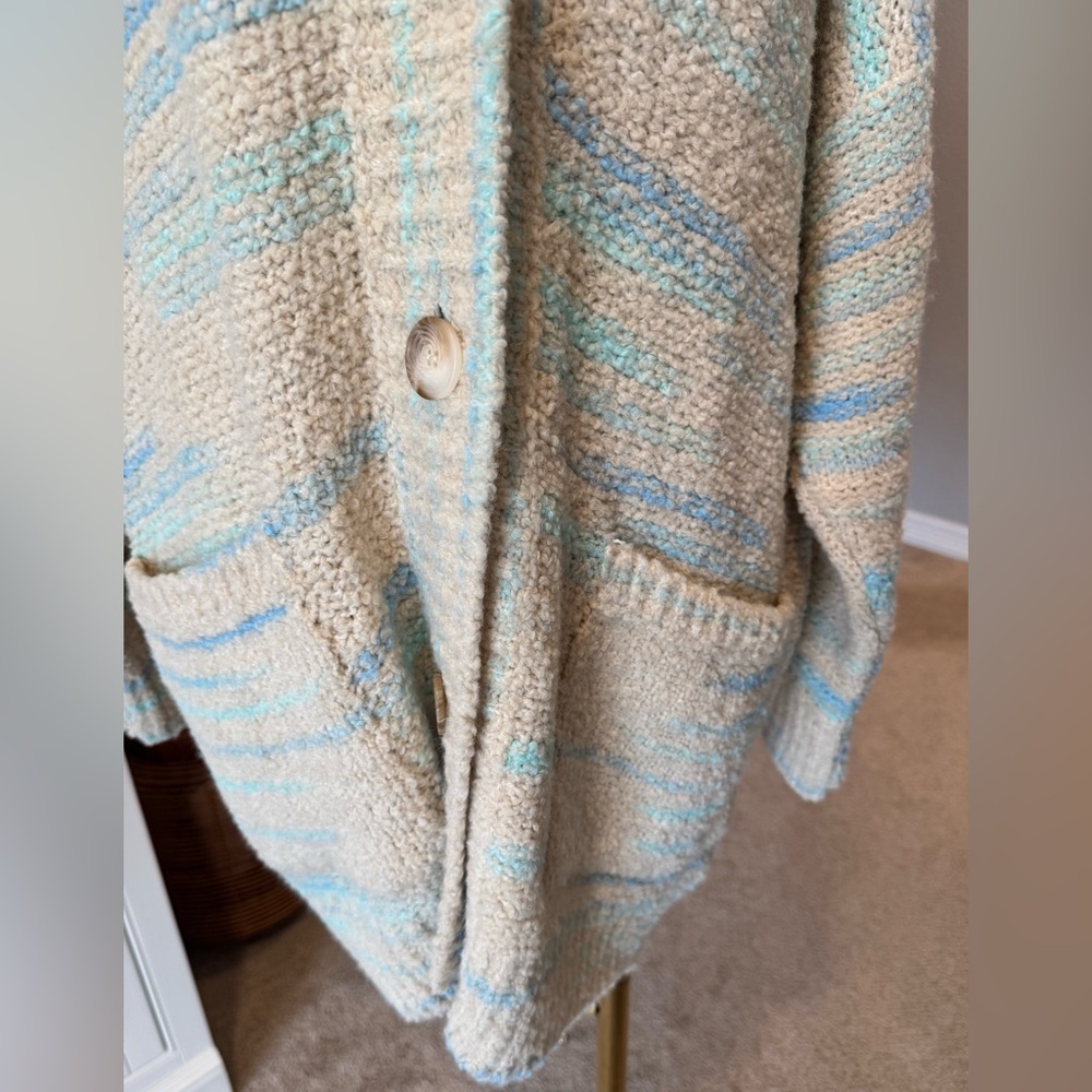 NWT Anthropologie Pilcro Beige and Blue Oversized Cardigan Sweater w/ Pockets - Picture 9 of 11